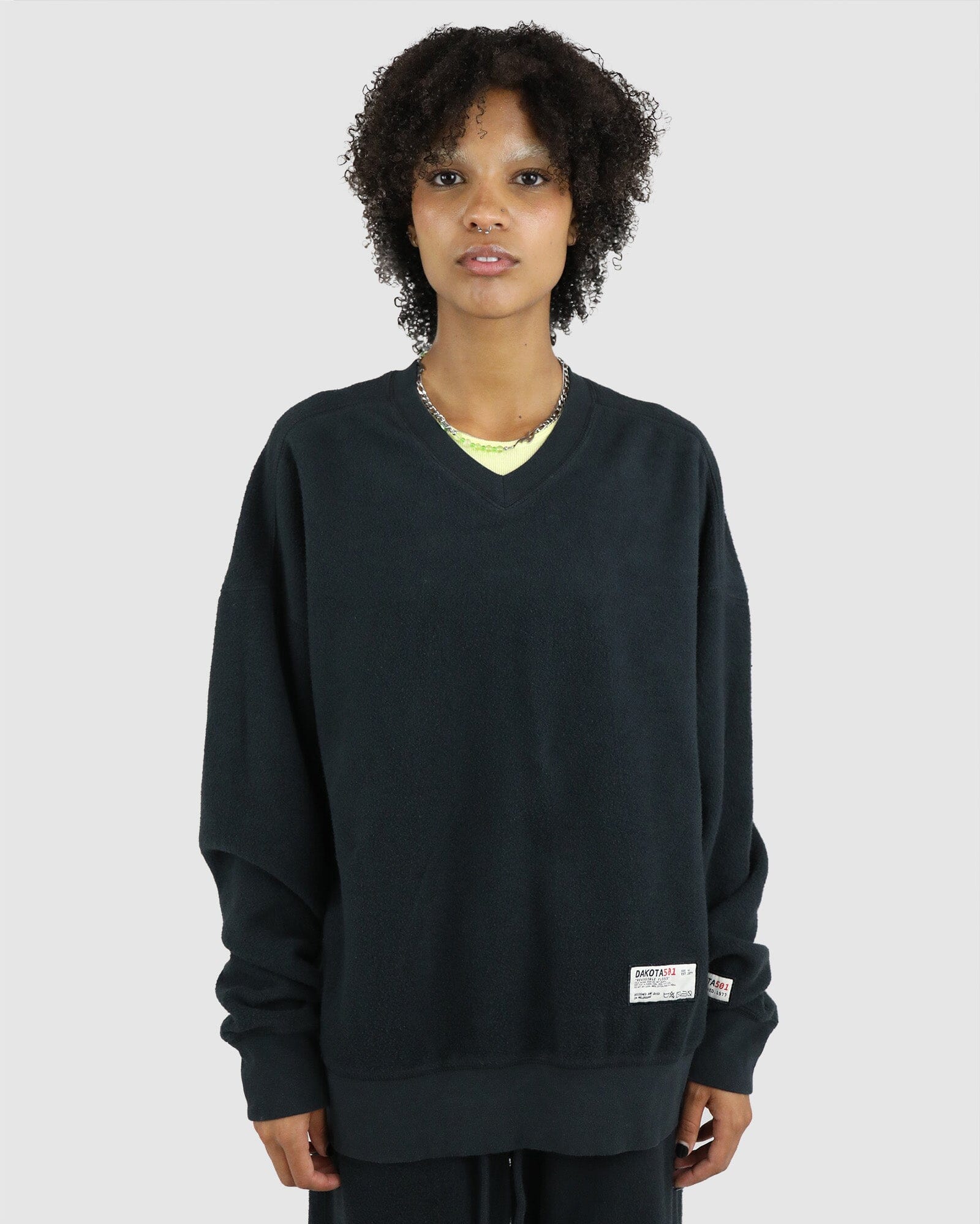 Reverse V neck sweat Coal